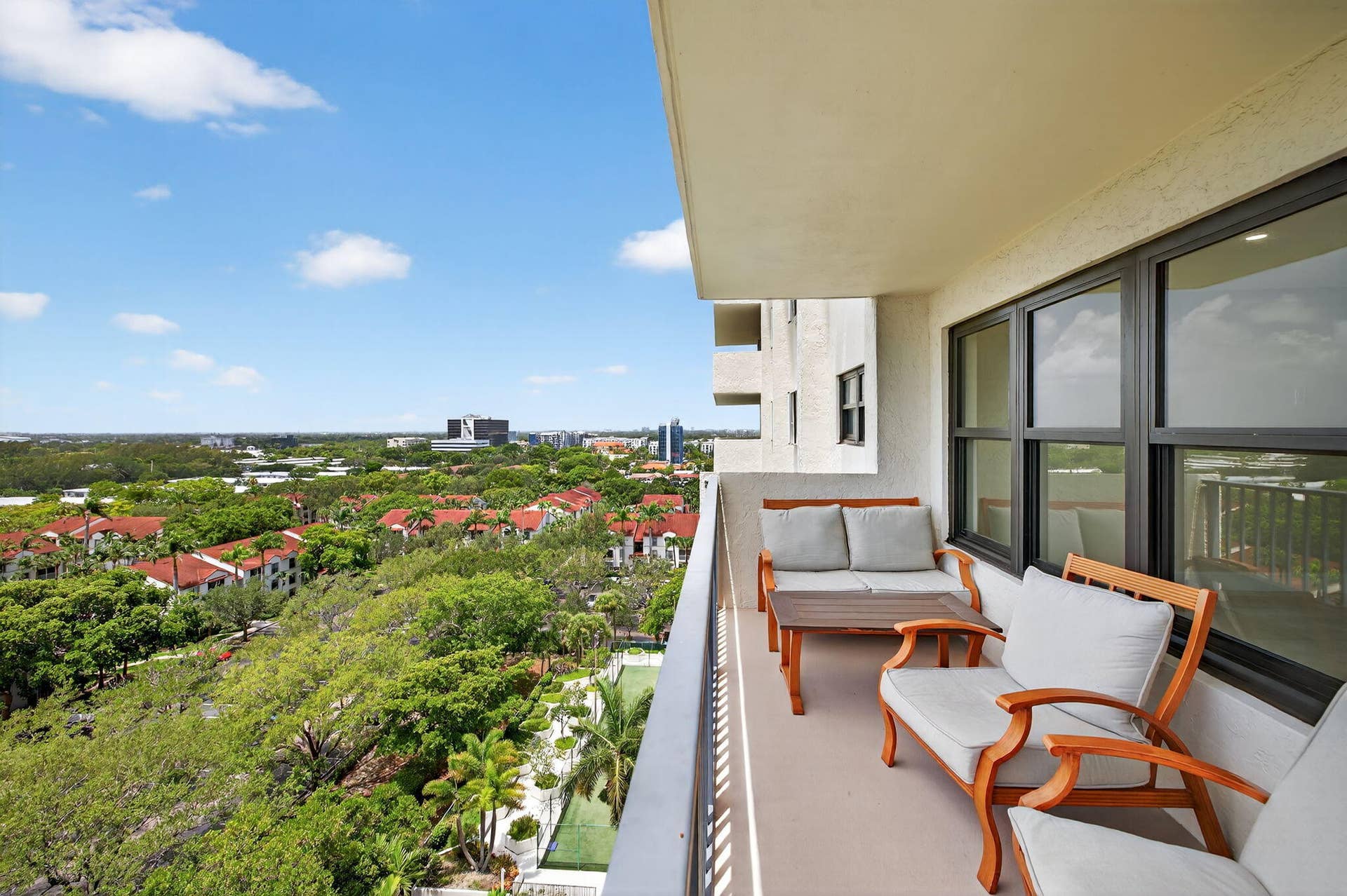 3200 Port Royale Drive N, #1205, Fort Lauderdale, FL 33308 45-web-or-mls-A699A9885