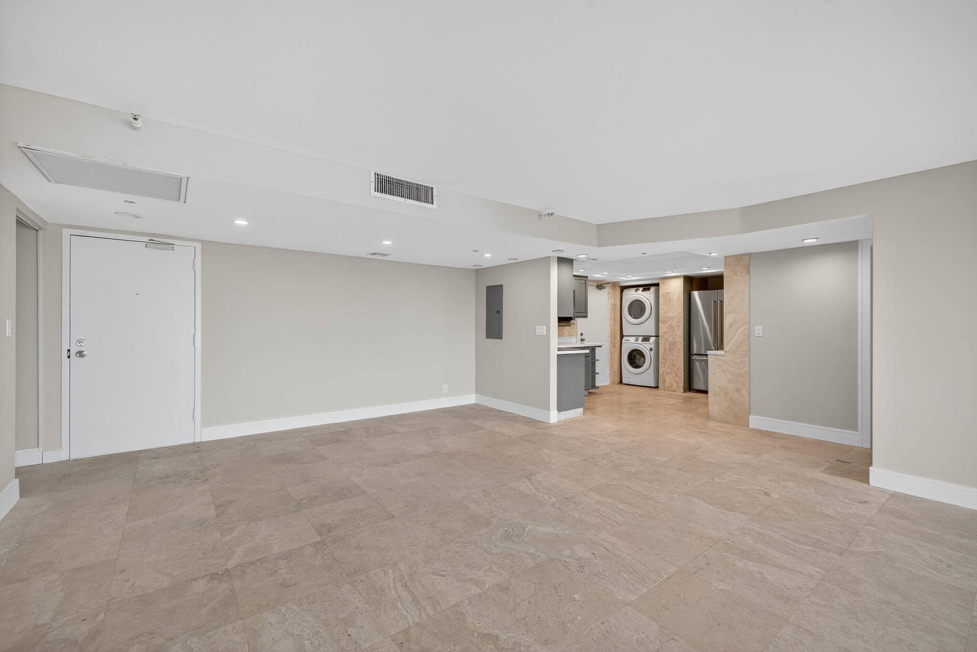 3200 Port Royale Drive N, #1205, Fort Lauderdale, FL 33308 18-web-or-mls-A699A9904