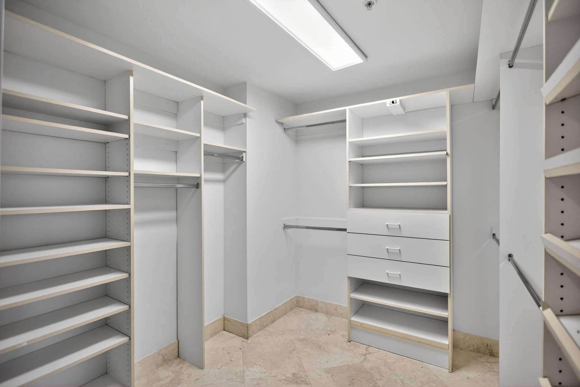 26-web-or-mls-100-2932