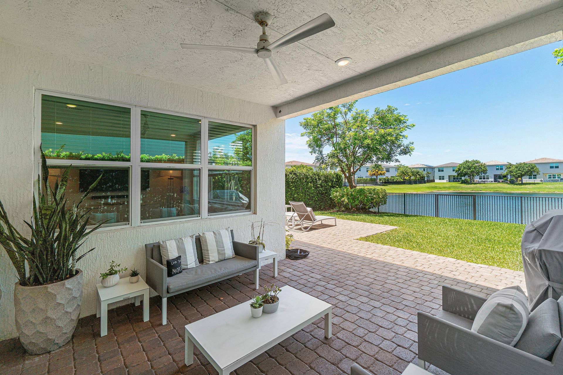1091 Verde Court, Deerfield Beach, FL 33064 045-1091VerdeCourt-DeerfieldBeach-FL-330