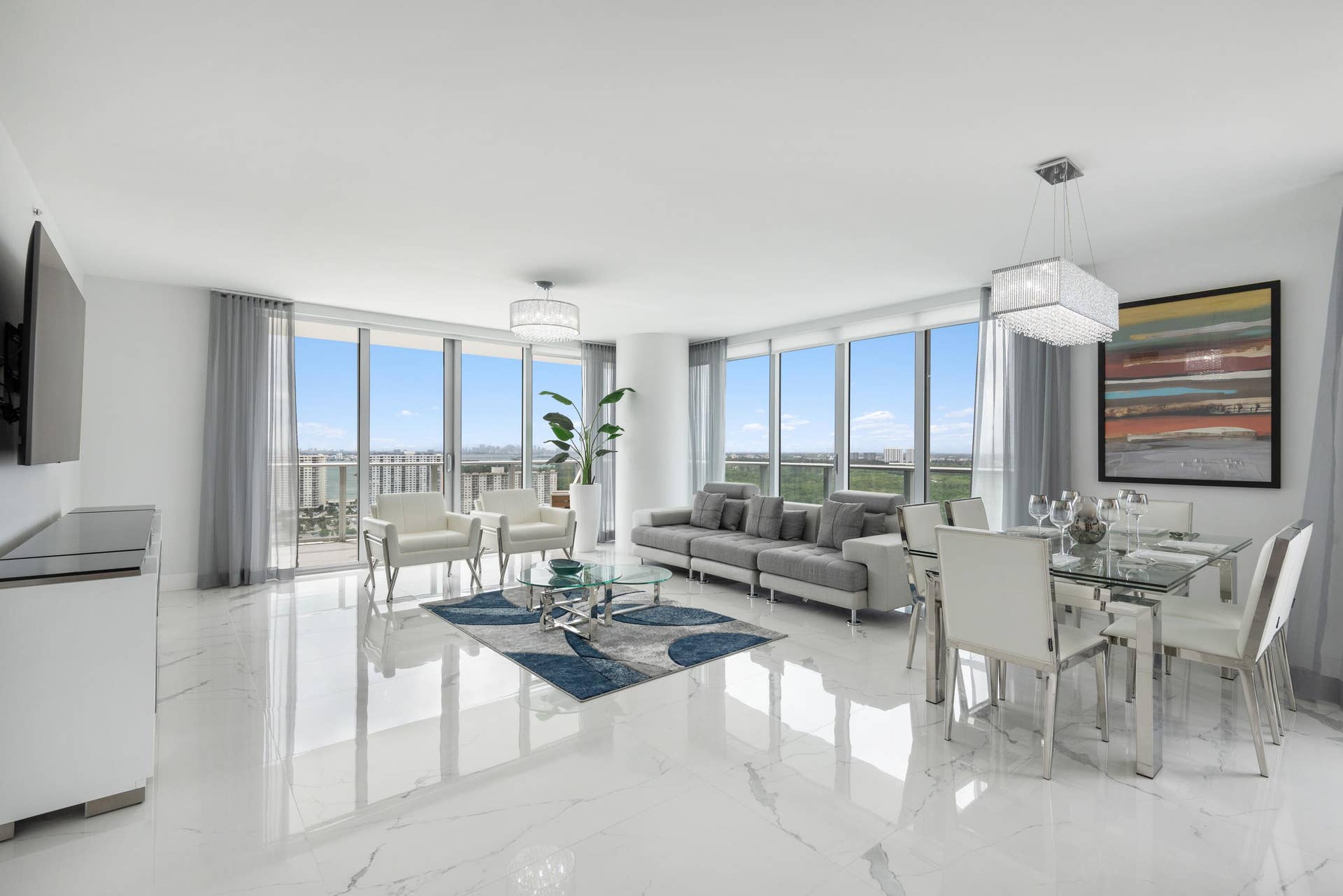 300 Sunny Isles Boulevard, #4-2408, Sunny Isles Beach, FL 33160 08_300SunnyIslesBlvd_Unit42408_93_Living