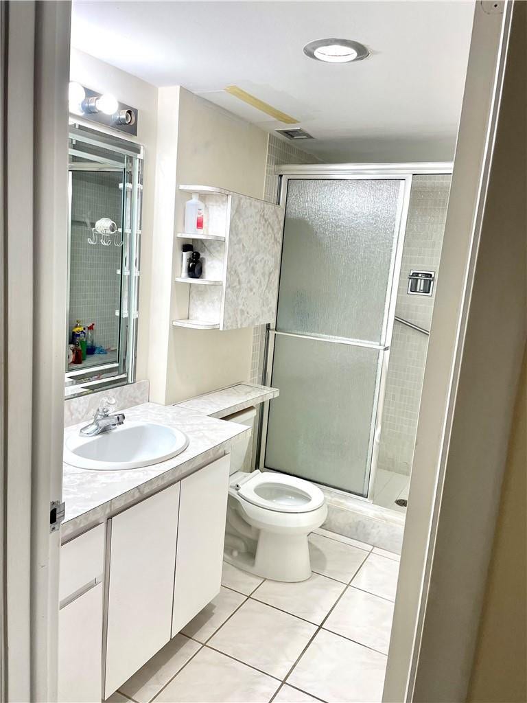 1149 HILLSBORO MILE, #304, Hillsboro Beach, Hillsboro Beach, FL 33062 Photo 11