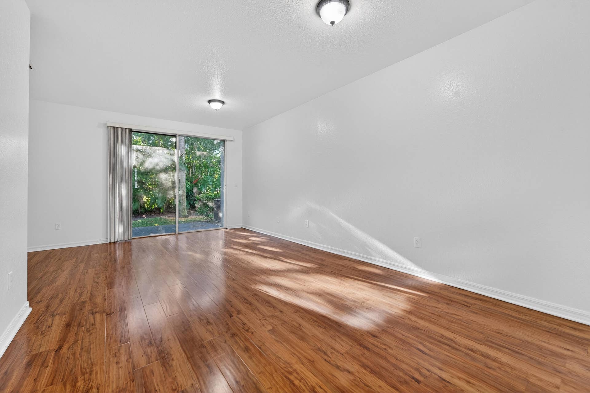 3635 Sonoma Drive, Riviera Beach, FL 33404 3635SonomaBay_06