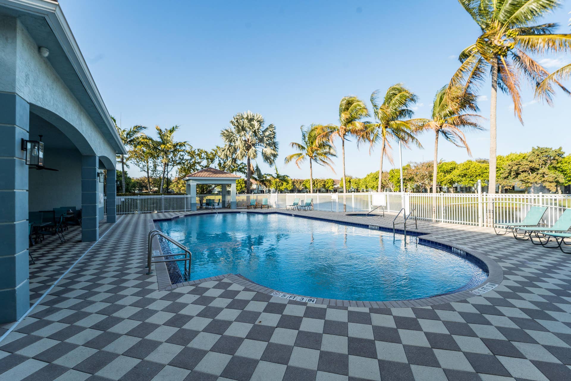 3635 Sonoma Drive, Riviera Beach, FL 33404 3635SonomaBay_36