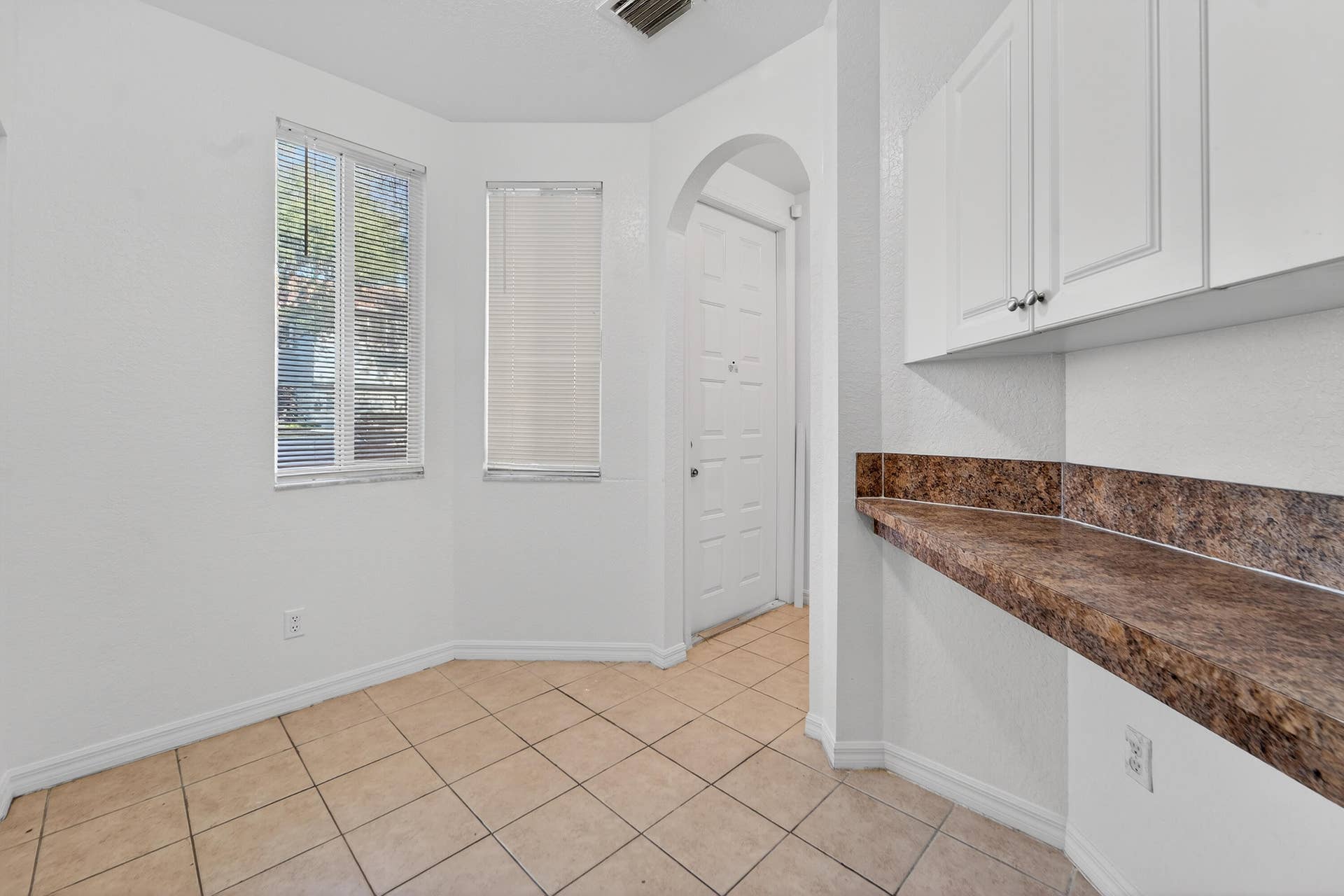 3635 Sonoma Drive, Riviera Beach, FL 33404 3635SonomaBay_02