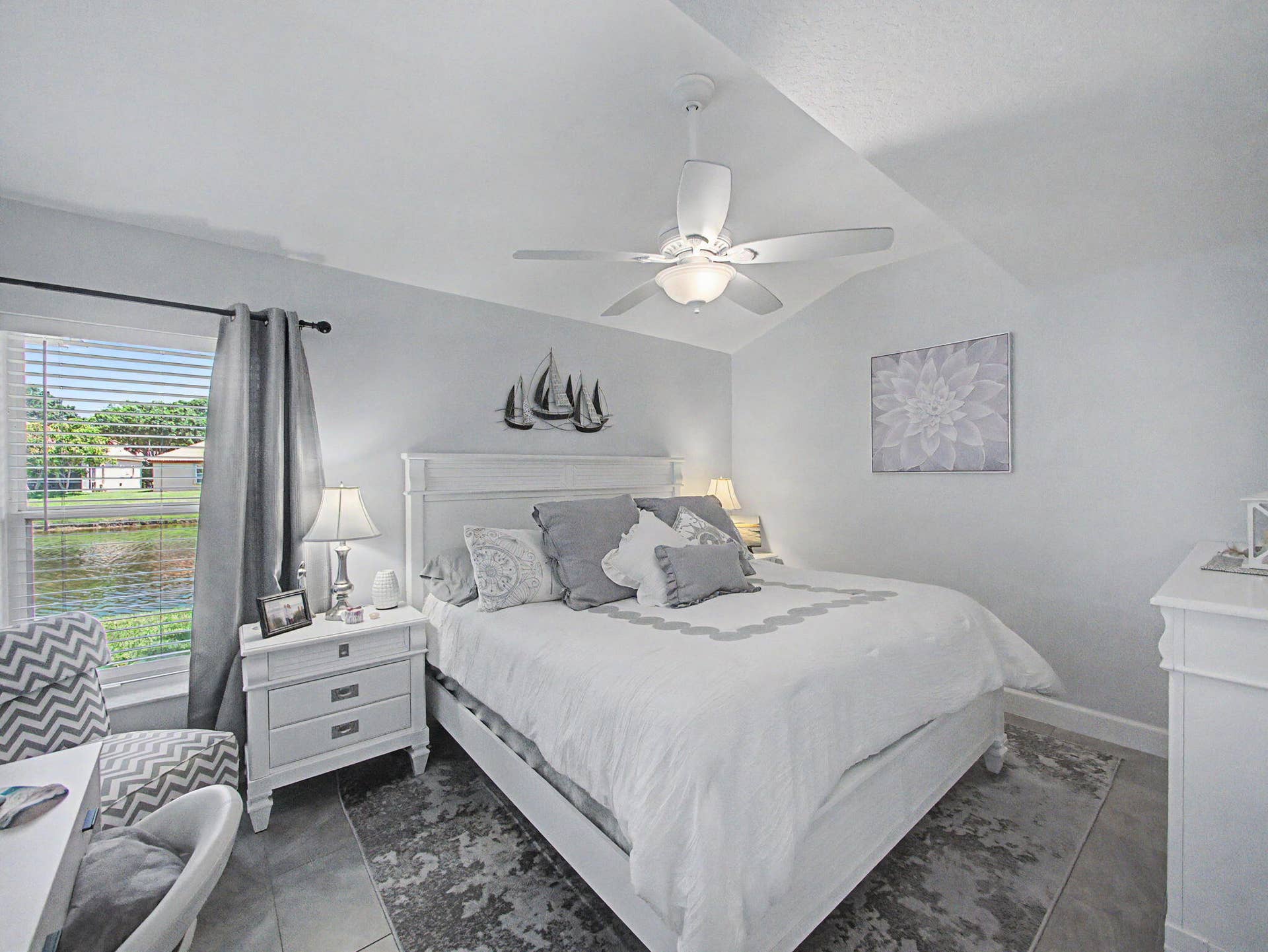 1019 Via Jardin, Riviera Beach, FL 33418 7-web-or-mls-007