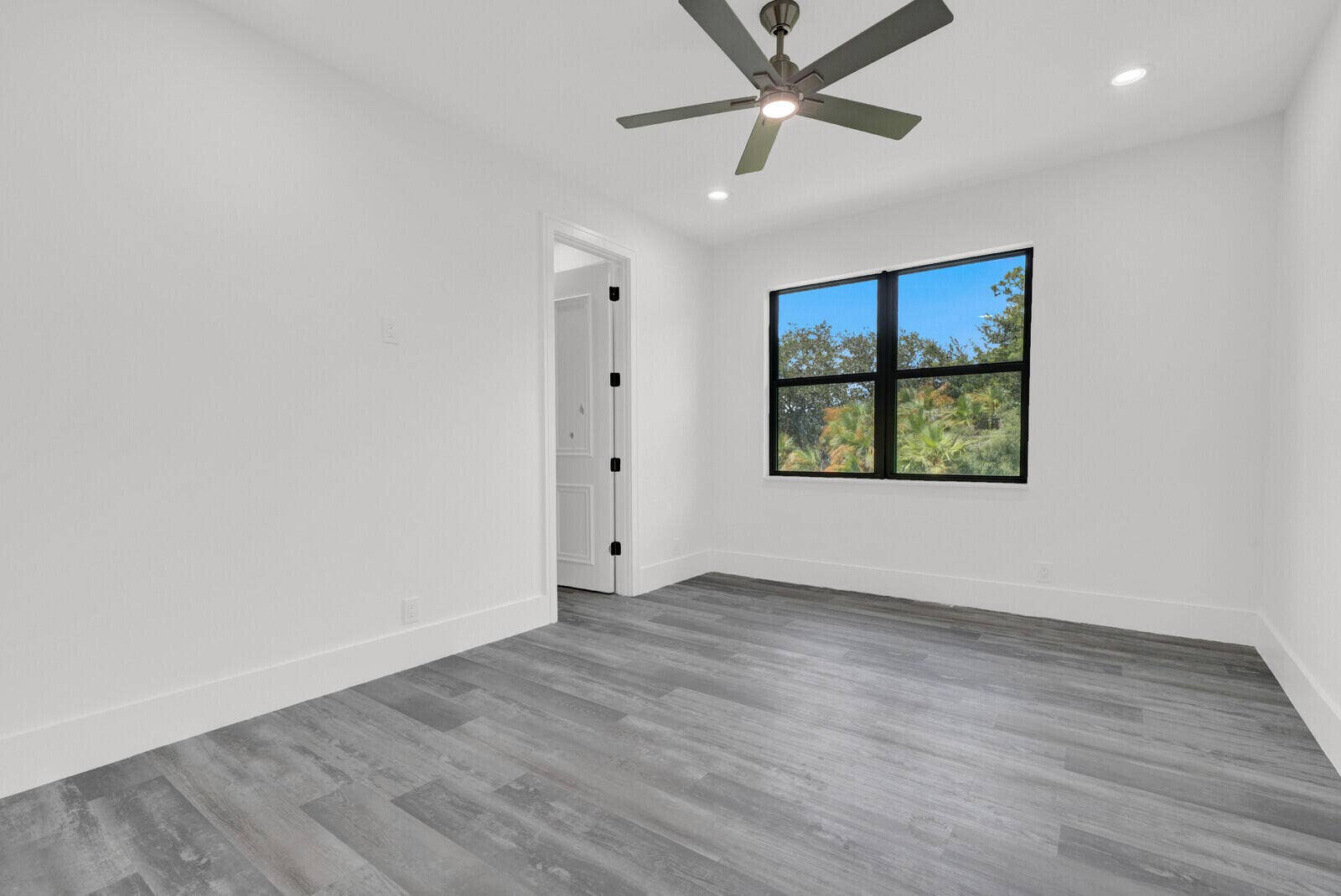 6041 NW 84th Terrace, Parkland, FL 33067 bedroom 4