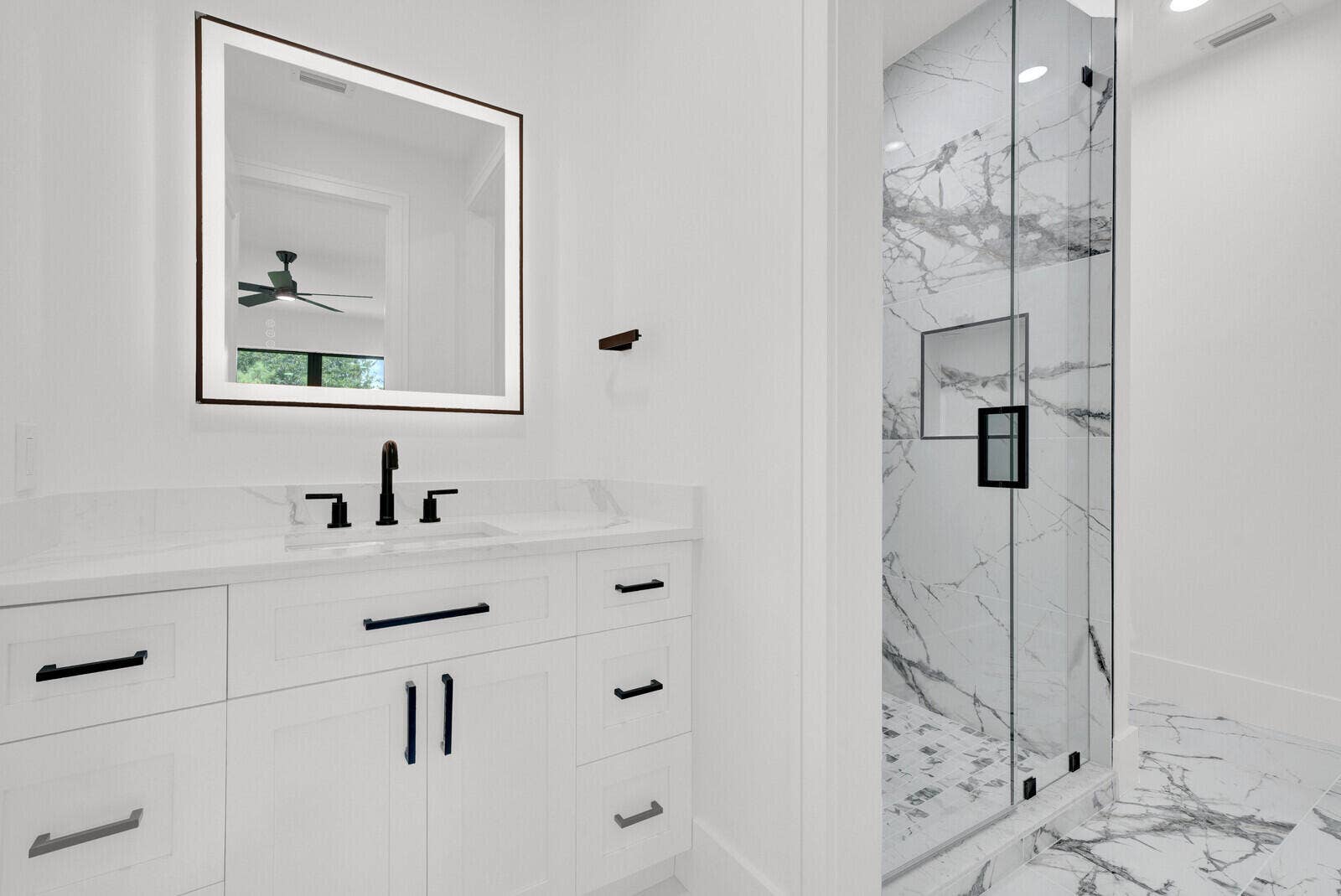 6041 NW 84th Terrace, Parkland, FL 33067 bathroom 2