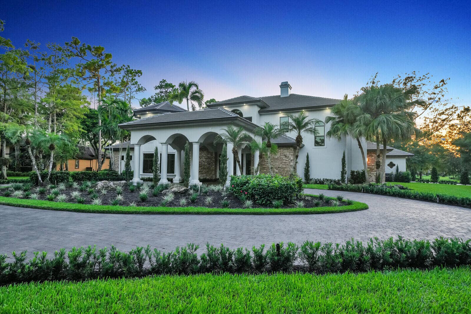 6041 NW 84th Terrace, Parkland, FL 33067 Front