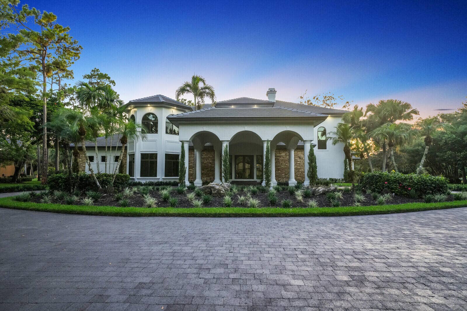 6041 NW 84th Terrace, Parkland, FL 33067 Front