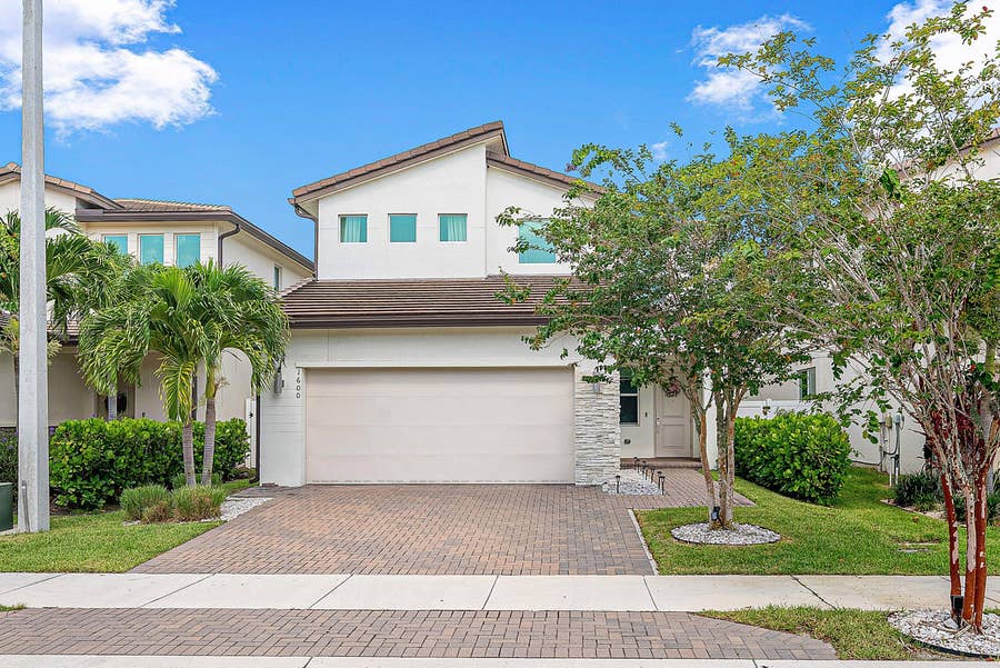 Property photo for 1600 Verawood Lane, Delray Beach, FL