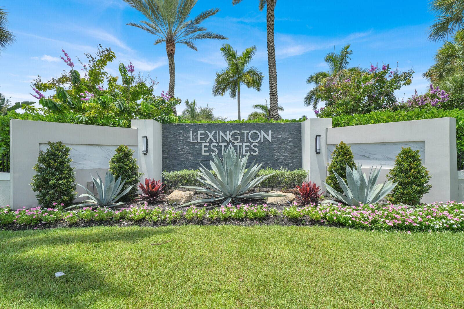 10313 Lexington Estates Boulevard, Boca Raton, FL 33428 Community Entrance