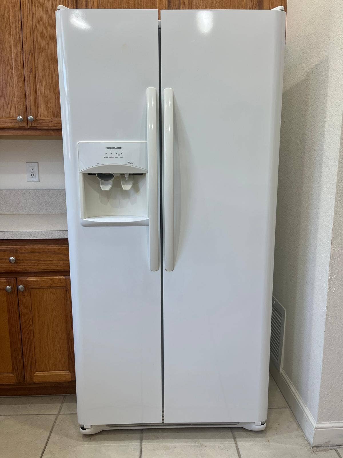 767 MILLBRAE Court, #2, West Palm Beach, West Palm Beach, FL 33401 Refrigerator Freezer