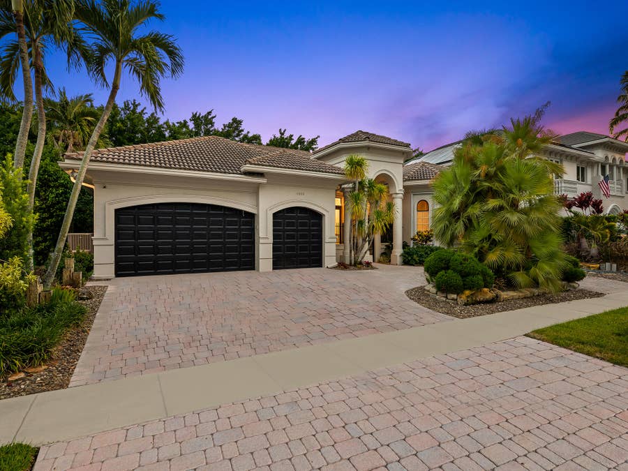 Property photo for 10800 Blue Palm Street, Plantation, FL