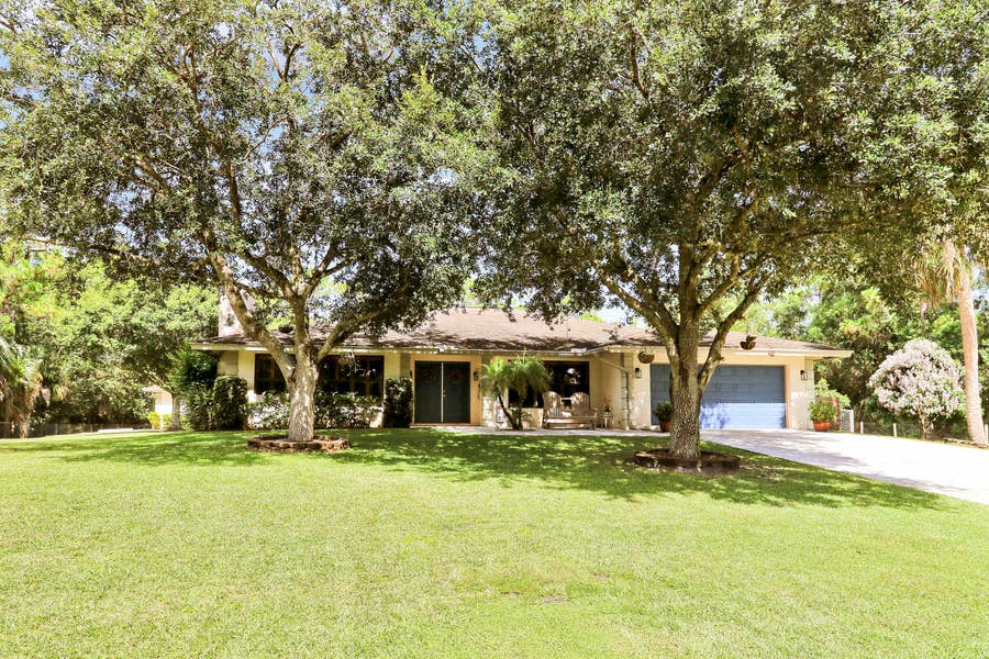 Property photo for 15421 110th Avenue N, Jupiter, FL