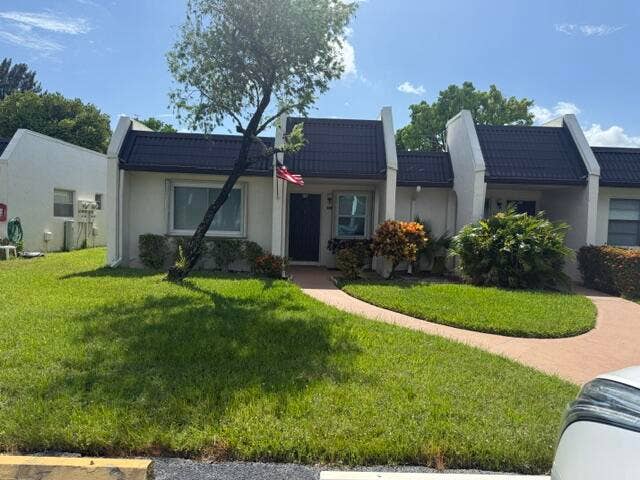 Property photo for 197 Lake Susan Lane, West Palm Beach, FL