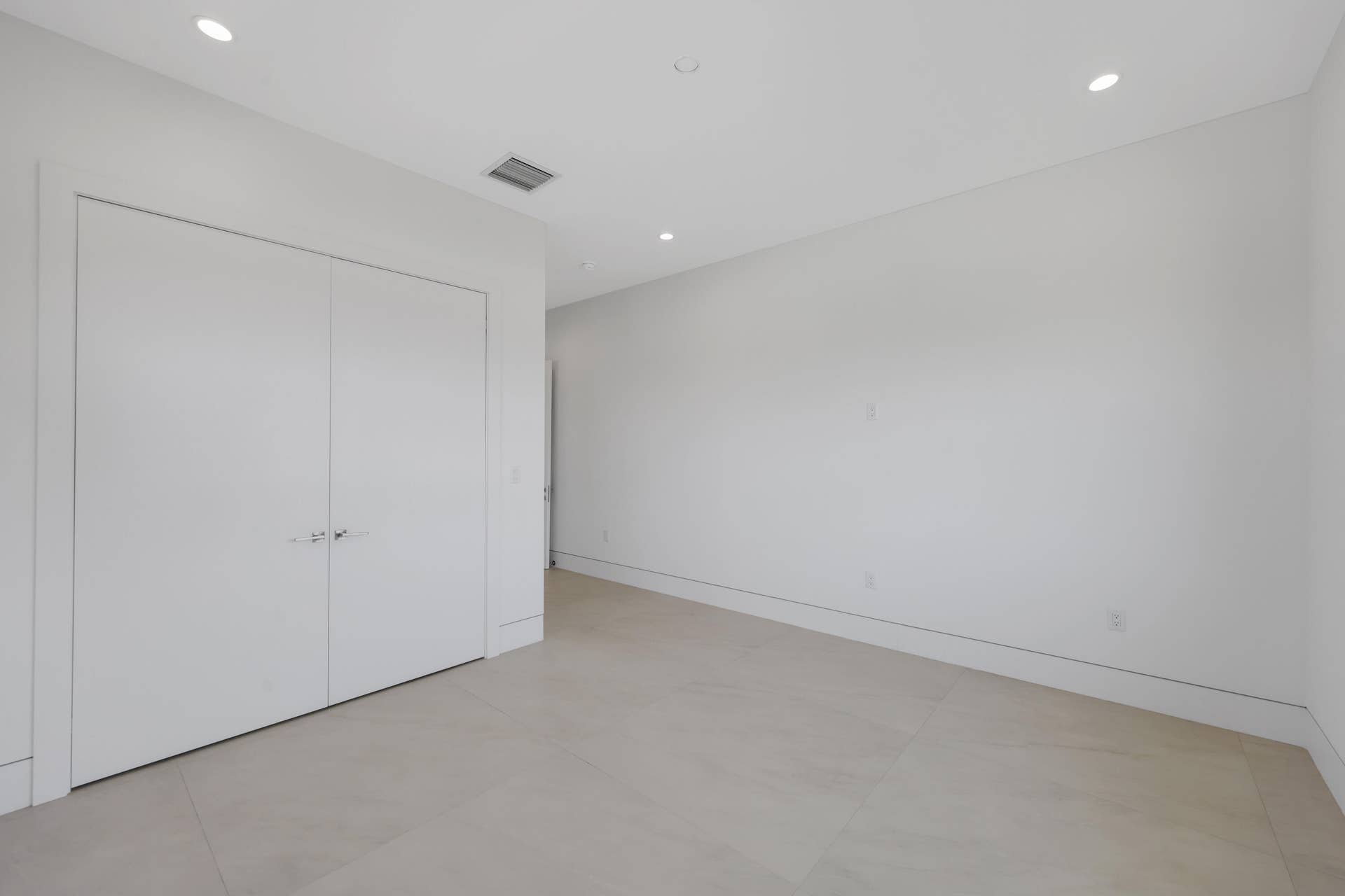 2612 NE 4TH Street, Pompano Beach, FL 33062 2612 Northeast 4th St - 54.jpg-FULL