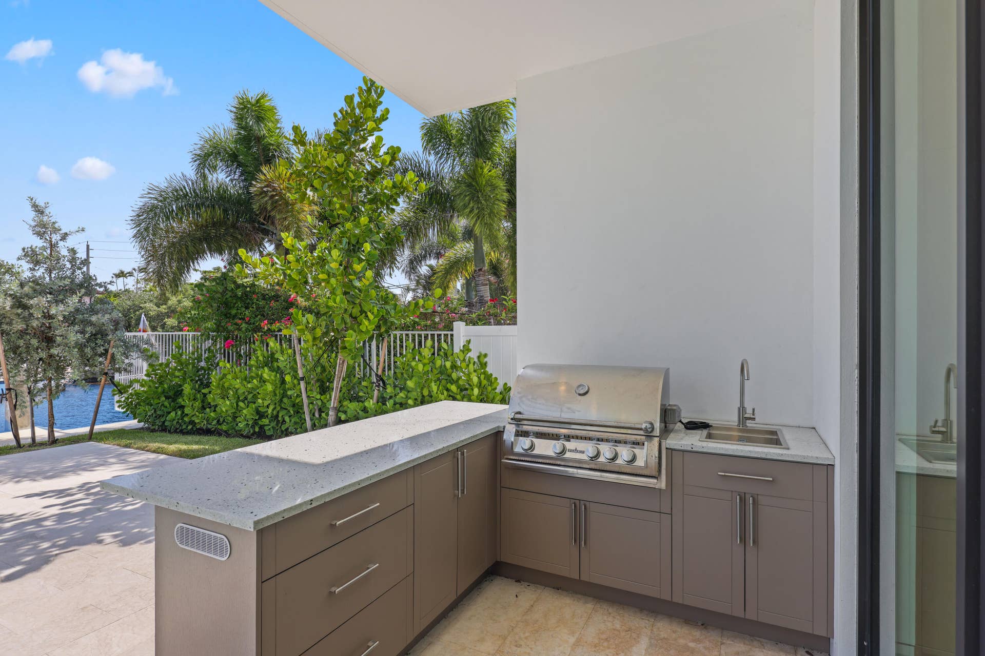2612 NE 4TH Street, Pompano Beach, FL 33062 2612 Northeast 4th St - 42.jpg-FULL