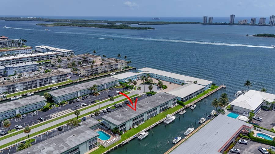 Property photo for 110 Wettaw Lane, #106, North Palm Beach, FL