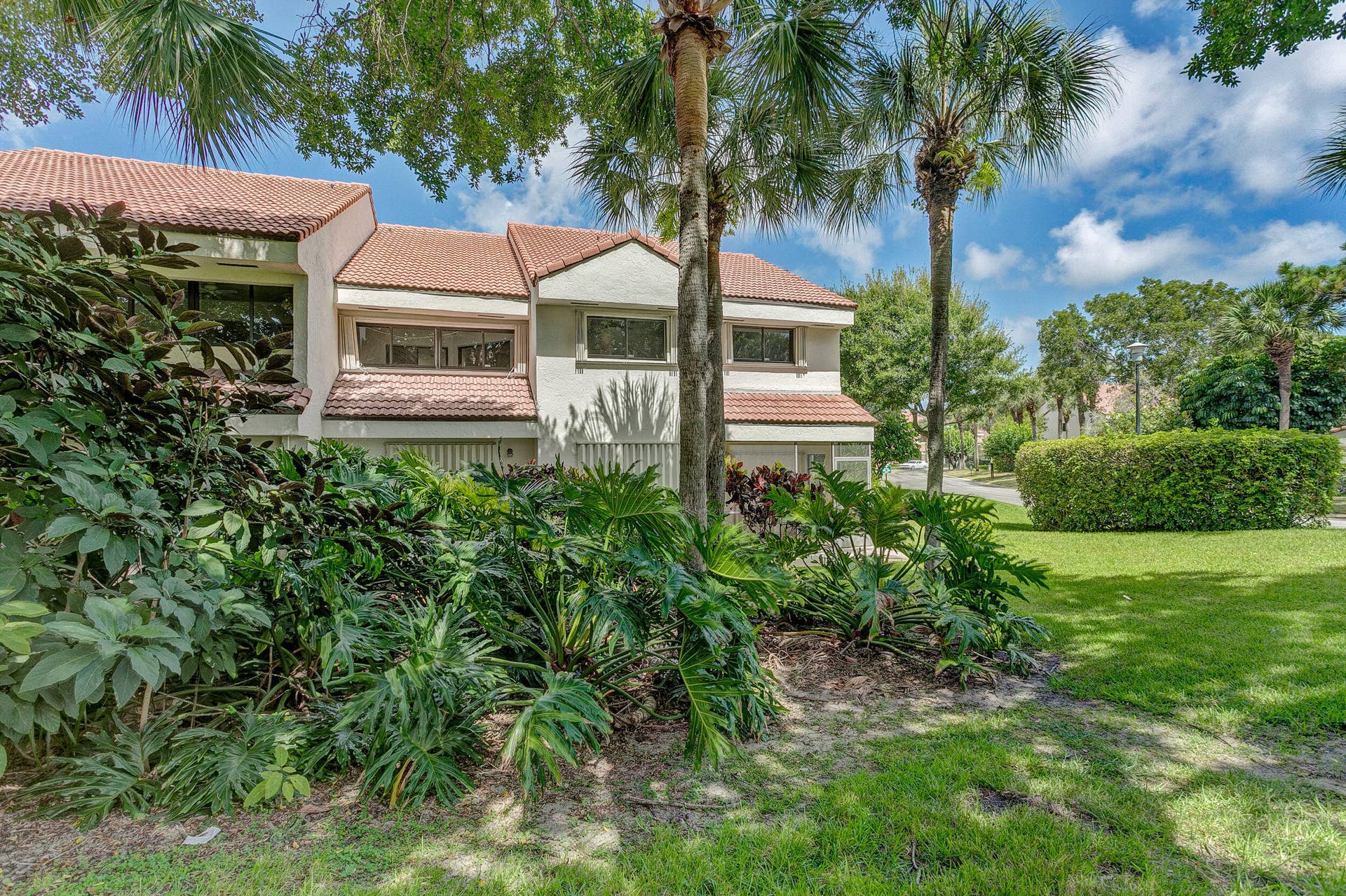 205 SEA OATS Drive, #E, Juno Beach, FL 33408 48_320a6893