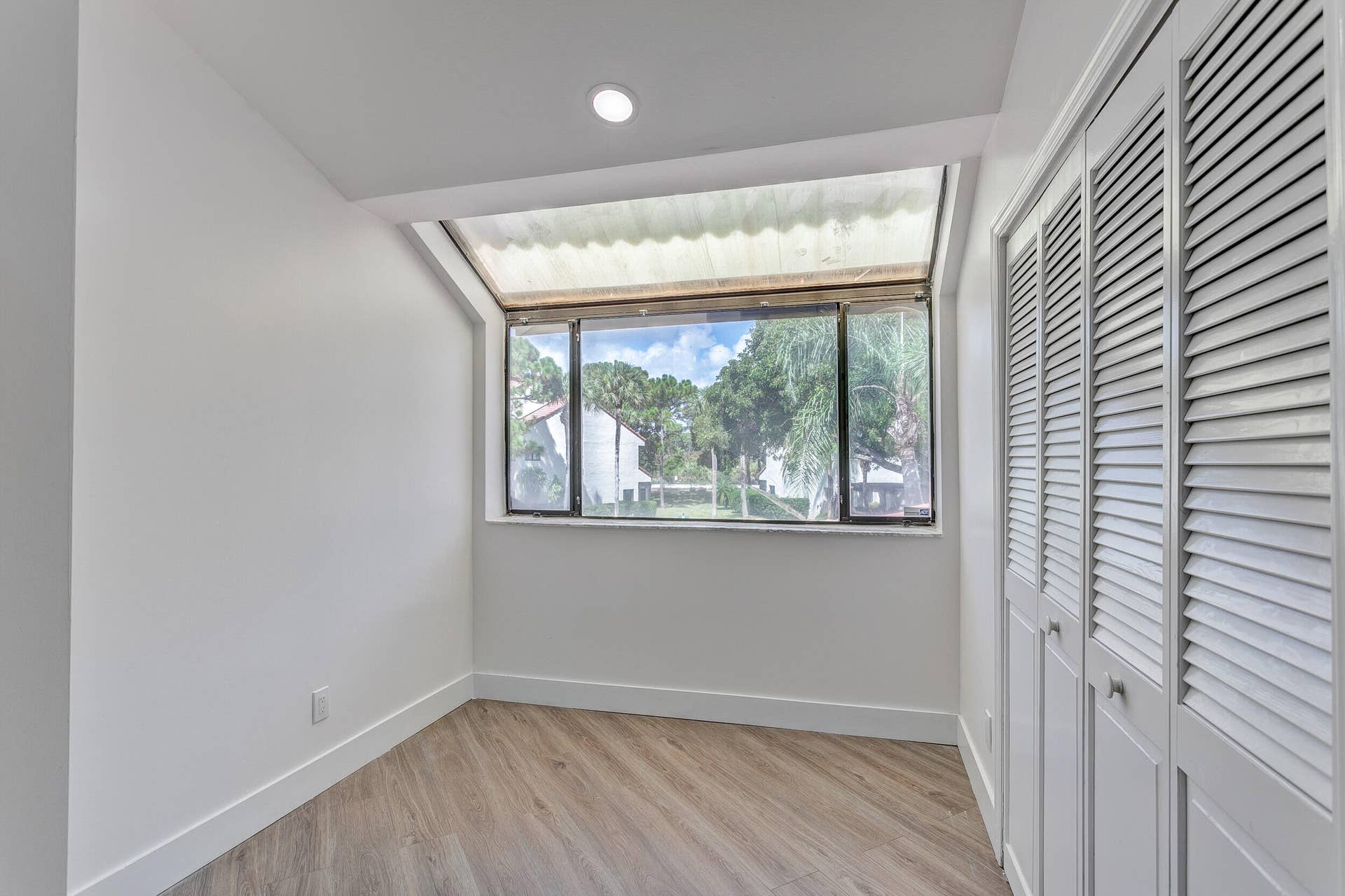 205 SEA OATS Drive, #E, Juno Beach, FL 33408 21_320a6733