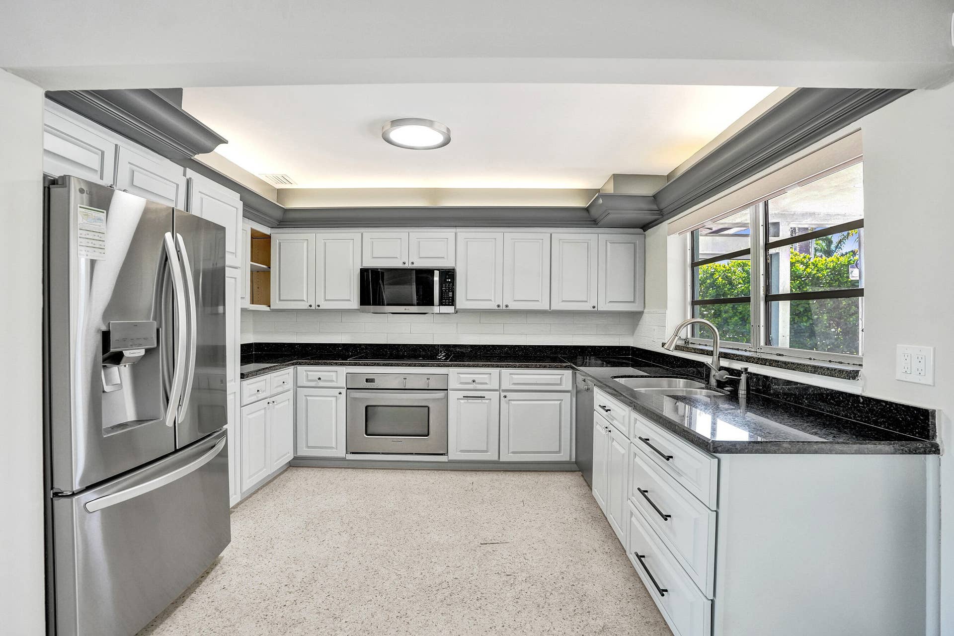 316 NW 20TH Street, Wilton Manors, FL 33311 DSC07329