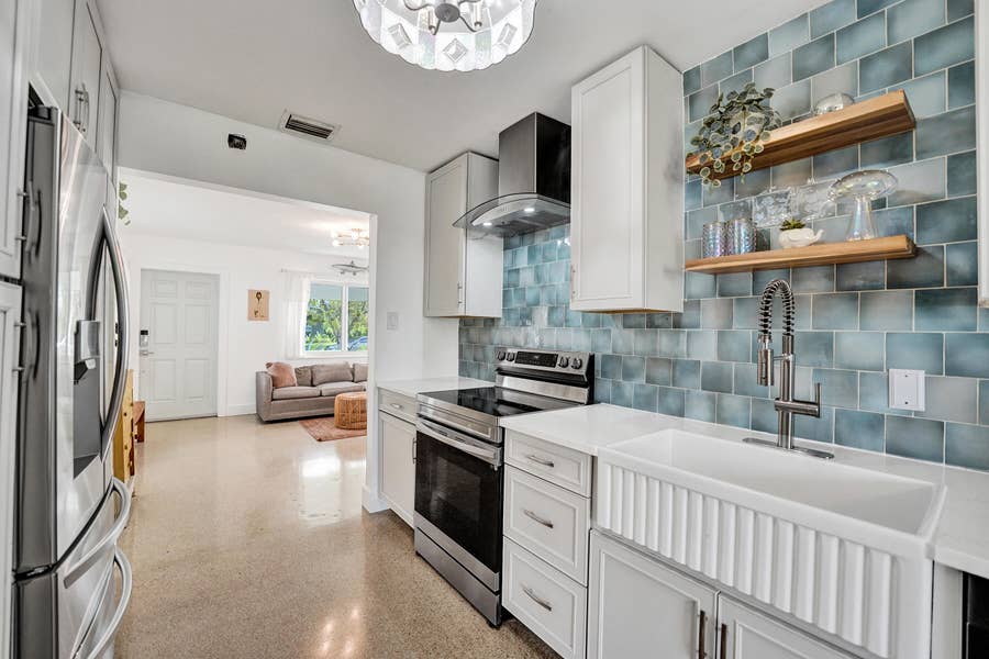 Property photo for 180 NW 48th Court, Oakland Park, FL