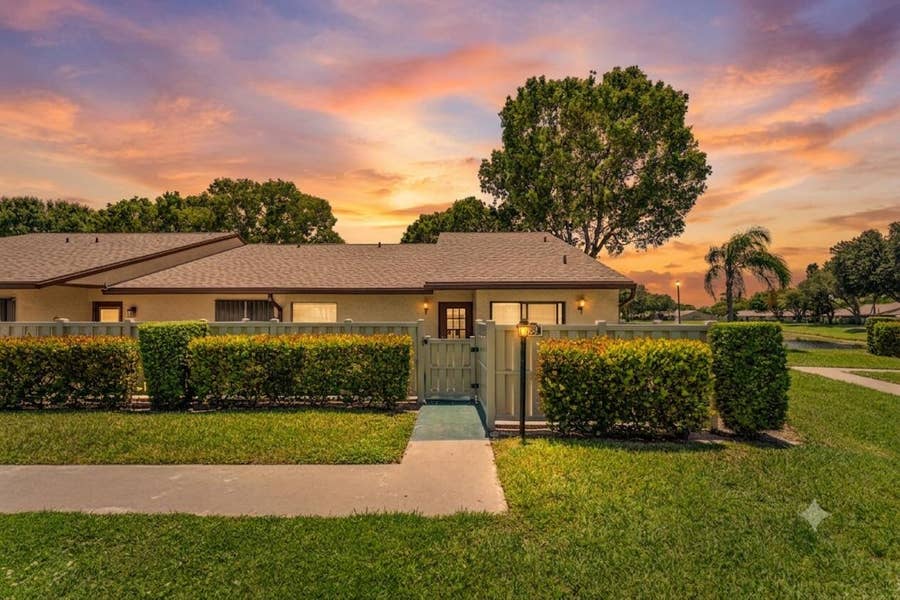 Property photo for 1024 Green Pine Boulevard, #I, West Palm Beach, FL
