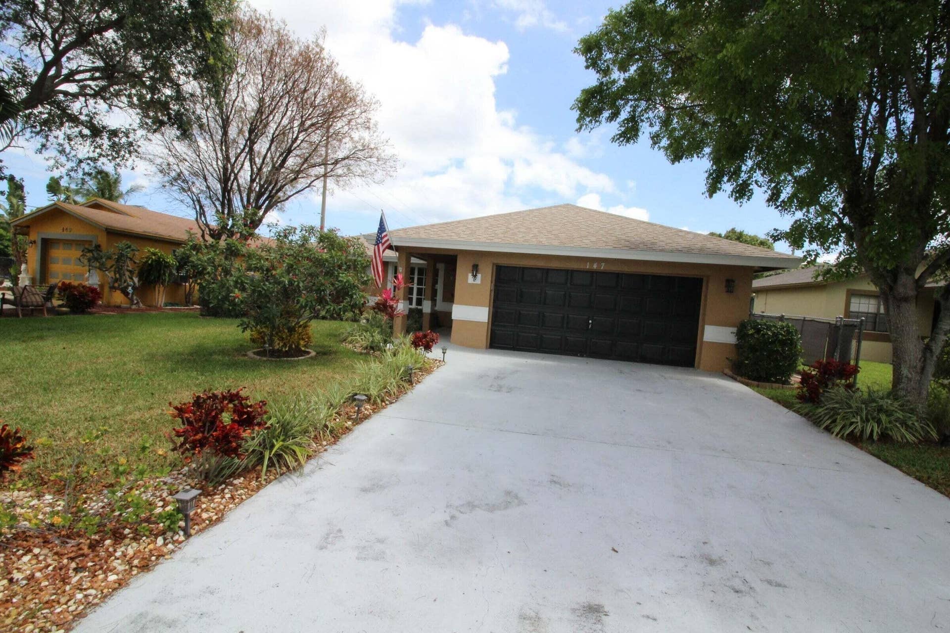 147 NW 10th Avenue, Delray Beach, FL 33444 147 front 2