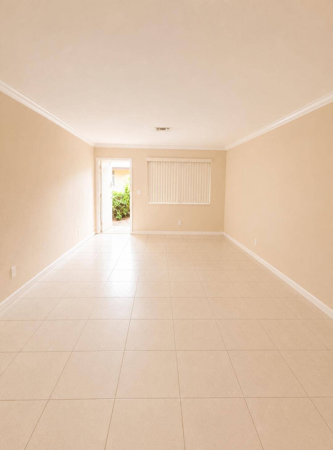 3609 Polk Street, #Apt 2, Hollywood, FL 33021 976a4d60-3c69-42f0-a46a-308550afbce8