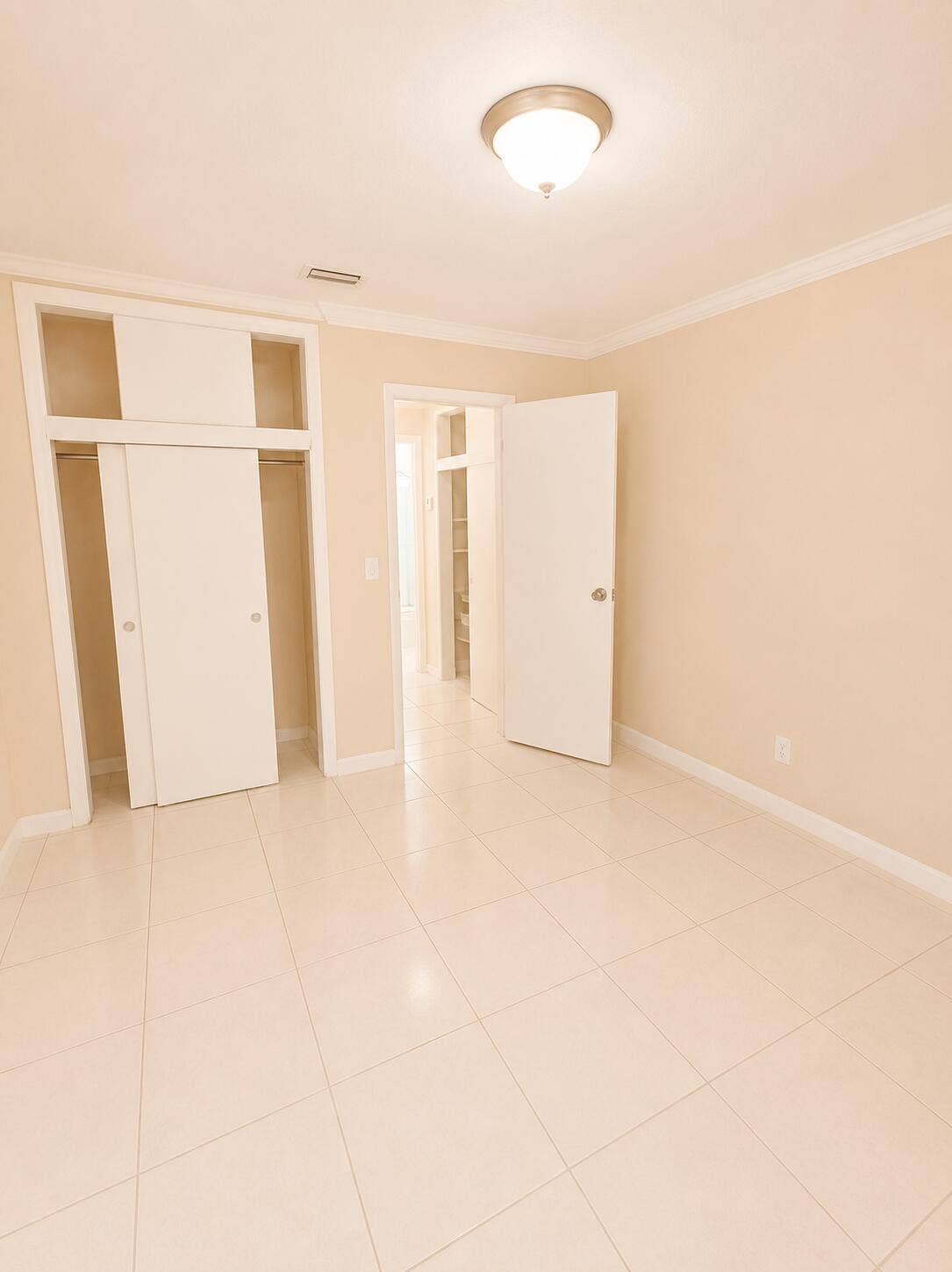 3609 Polk Street, #Apt 2, Hollywood, FL 33021 e98986ae-a144-4d1c-933d-a244b8a010a1