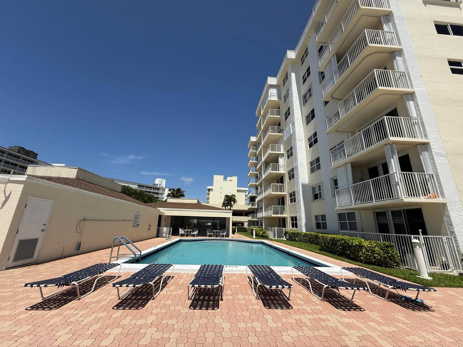 3540 S Ocean Boulevard, #604, South Palm Beach, FL 33480 3540 S Ocean Blvd #604 - Pool