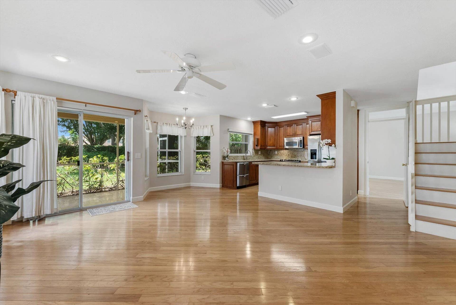 10796 Crescendo Circle, Boca Raton, FL 33498 10-10