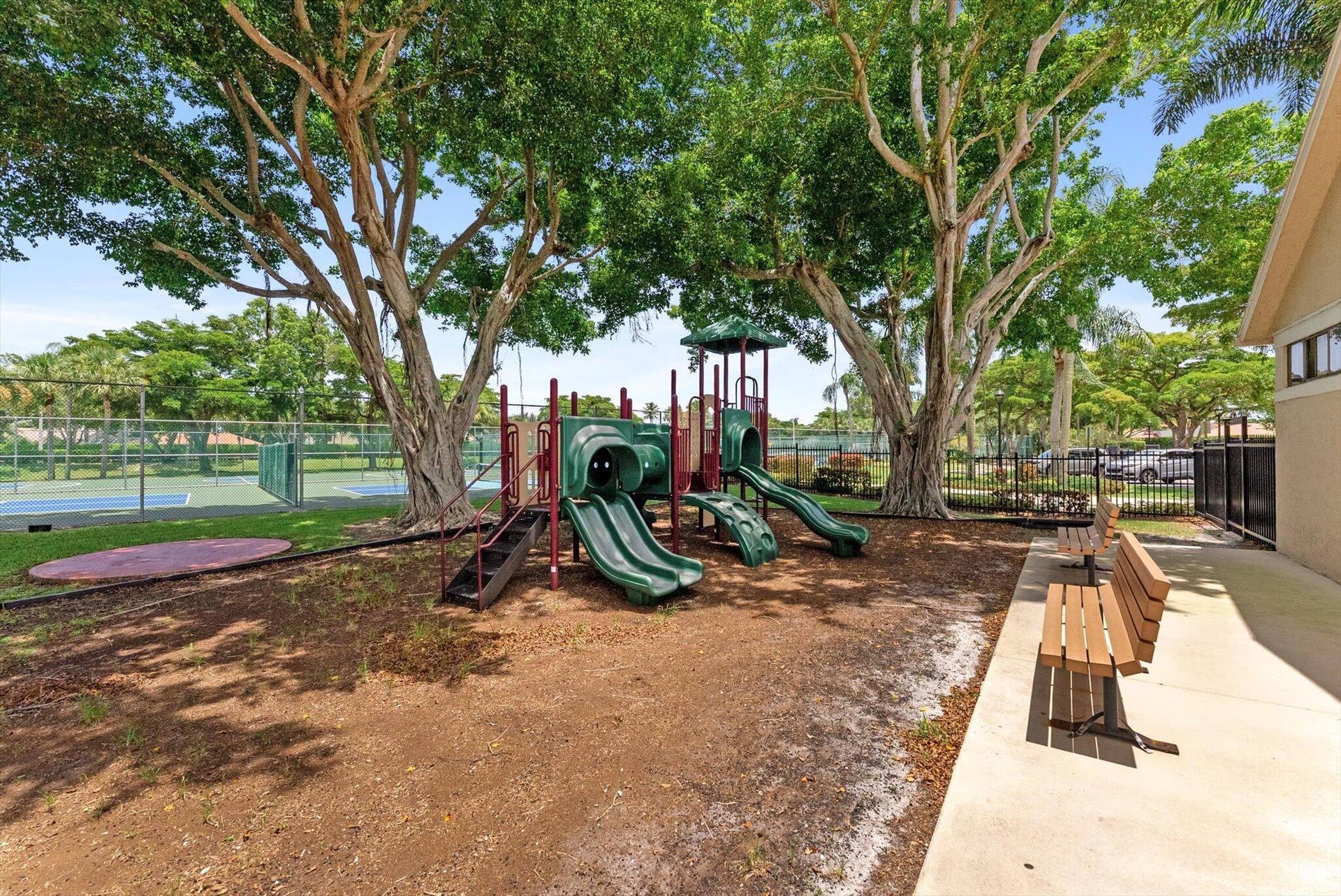 10796 Crescendo Circle, Boca Raton, FL 33498 66-66