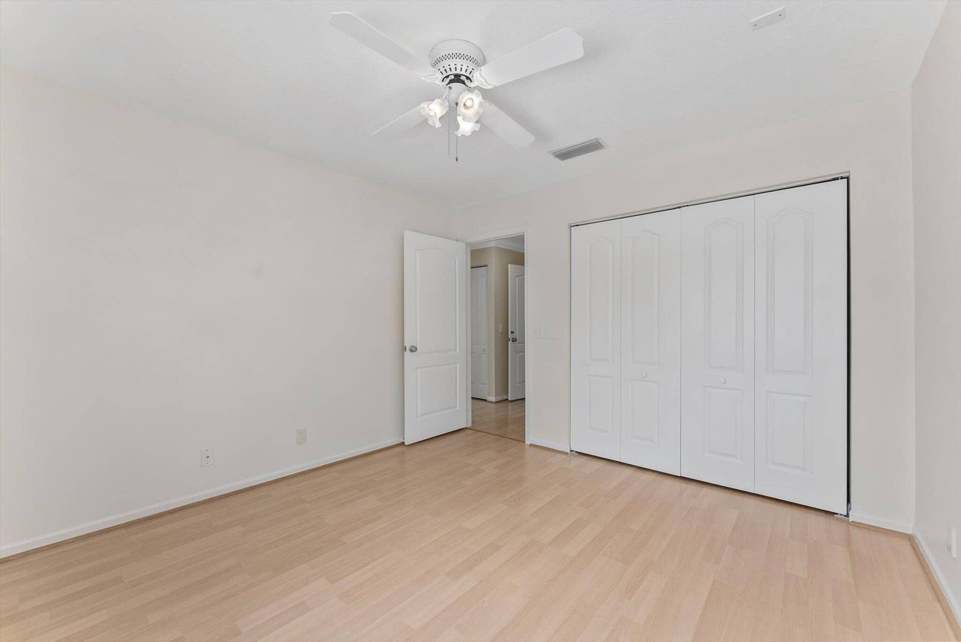 10796 Crescendo Circle, Boca Raton, FL 33498 32-32