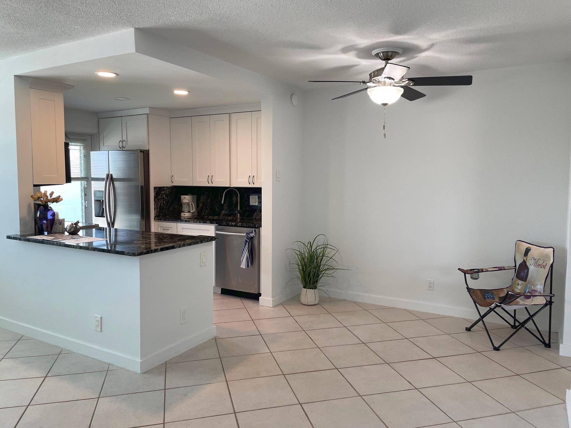 37 Yacht Club Drive, #303, North Palm Beach, FL 33408 Kitchen/Dining