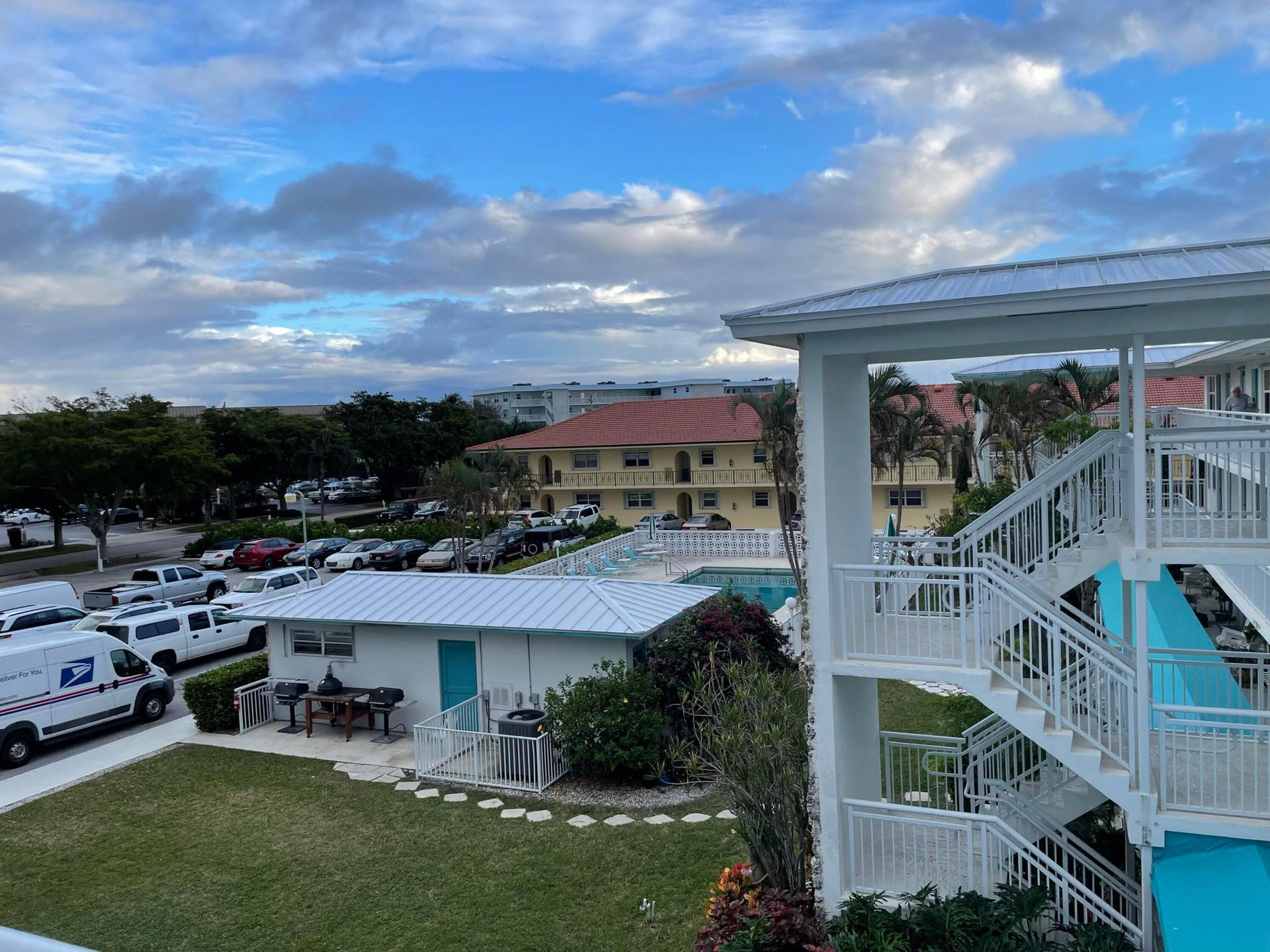 37 Yacht Club Drive, #303, North Palm Beach, FL 33408 Clubroom by BBQ & Pool