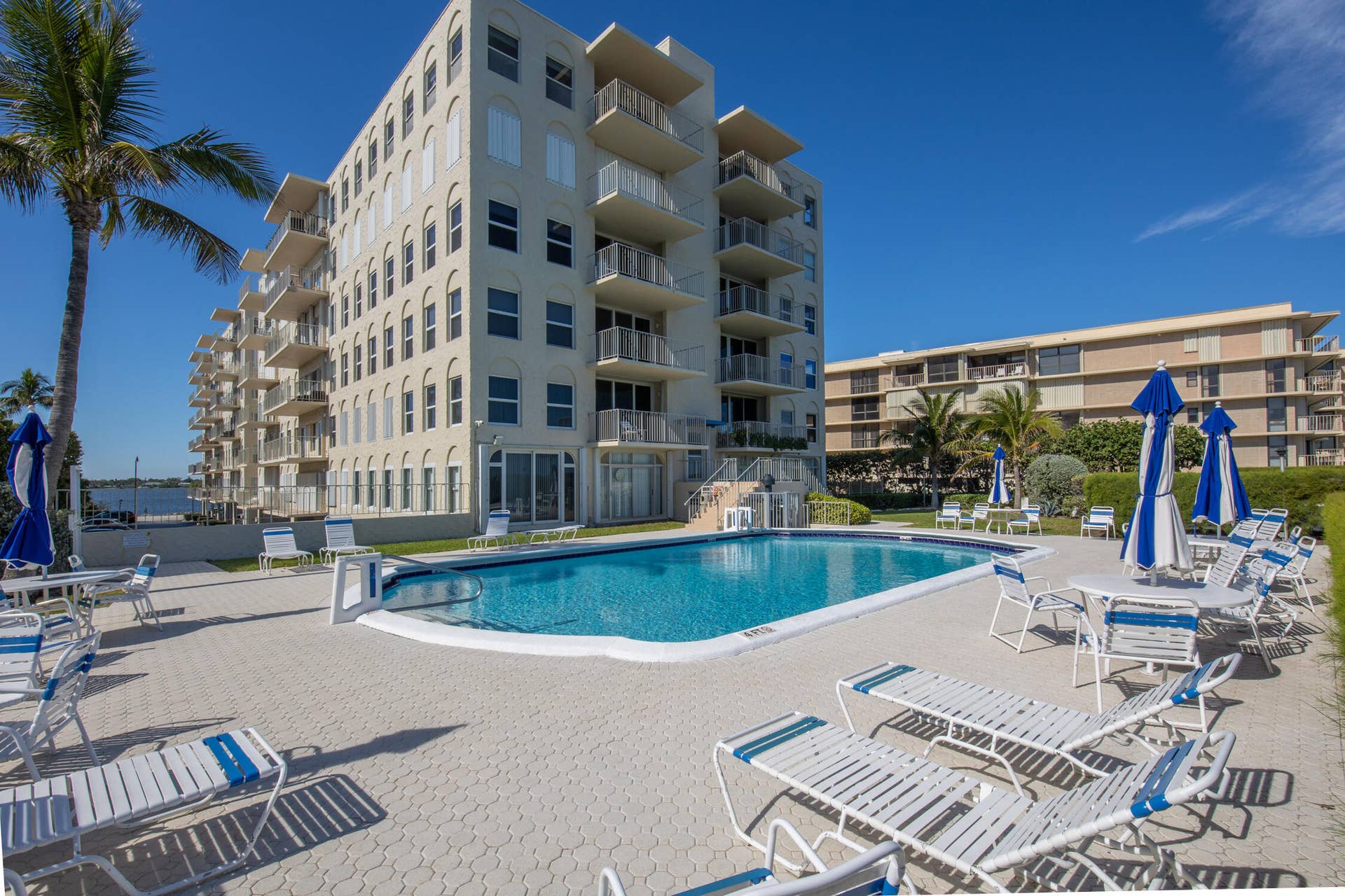 3230 S OCEAN Boulevard, #E609, Palm Beach, Palm Beach, FL 33480 4R7A2934