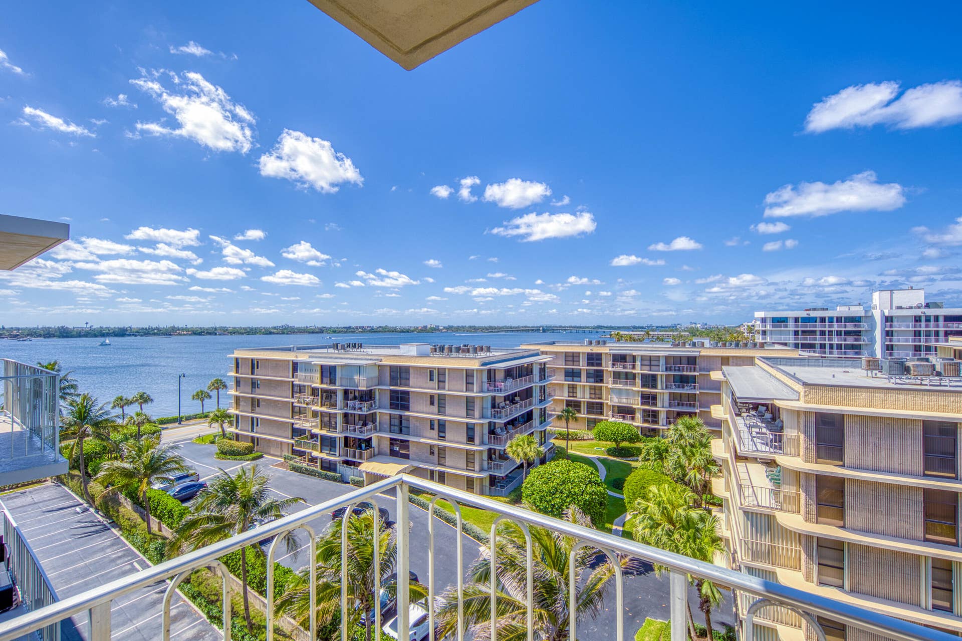 3230 S OCEAN Boulevard, #E609, Palm Beach, Palm Beach, FL 33480 4R7A5470_hdr
