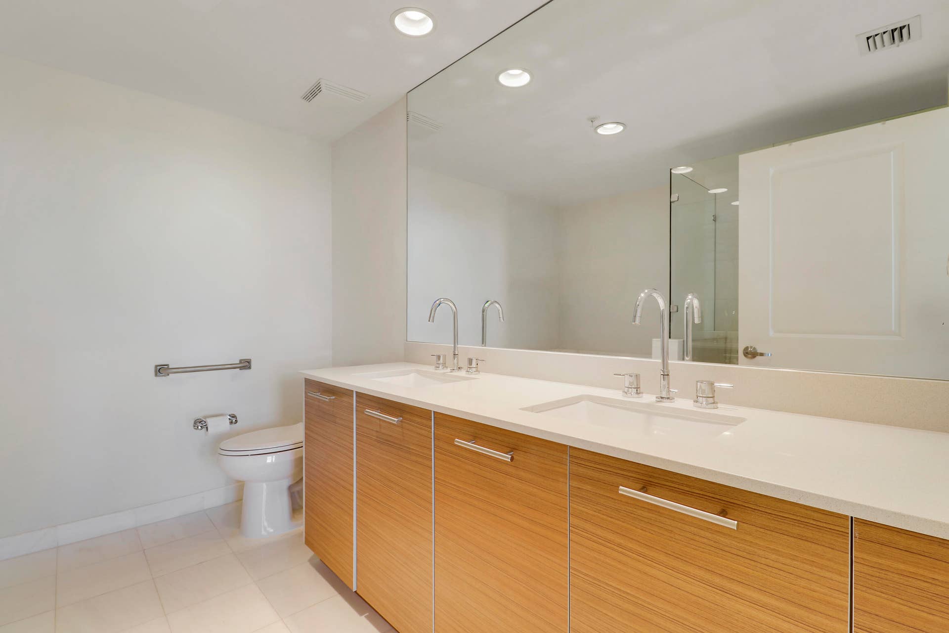 480 Hibiscus Street, #821, West Palm Beach, FL 33401 Declutter-7