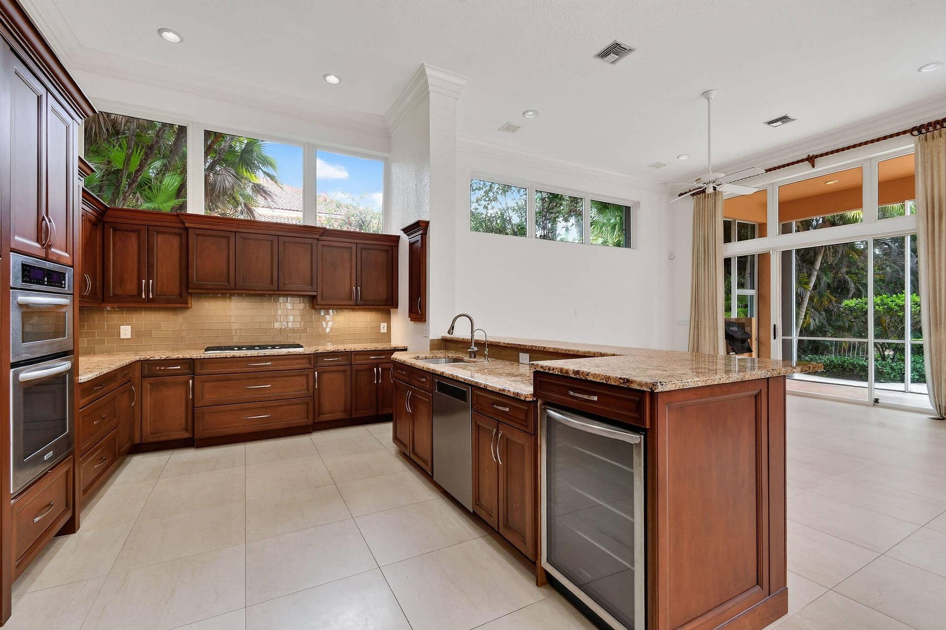 108 N River Drive W, Jupiter, FL 33458 108NorthRiverDrW(29)