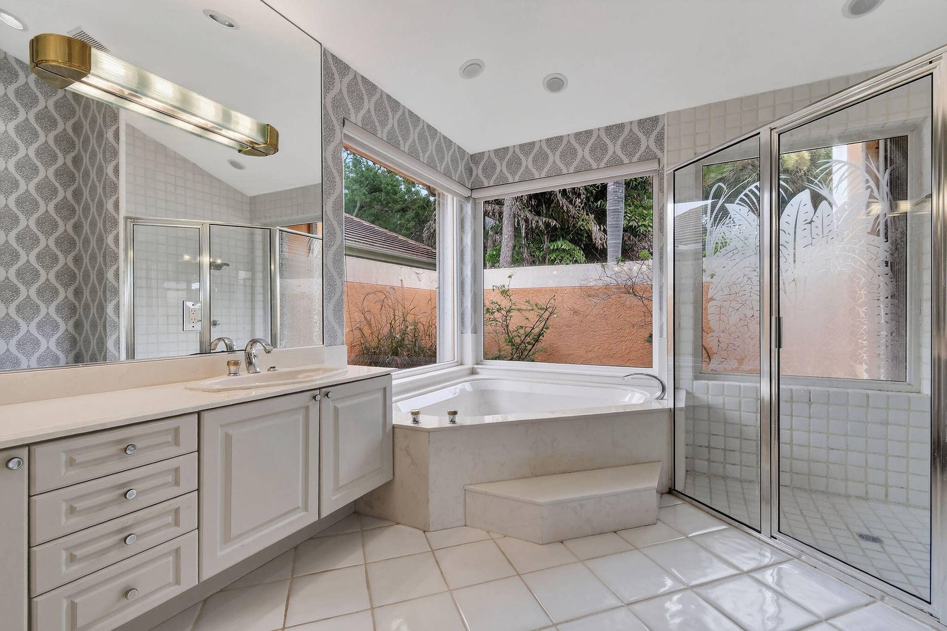 108 N River Drive W, Jupiter, FL 33458 108NorthRiverDrW(45)