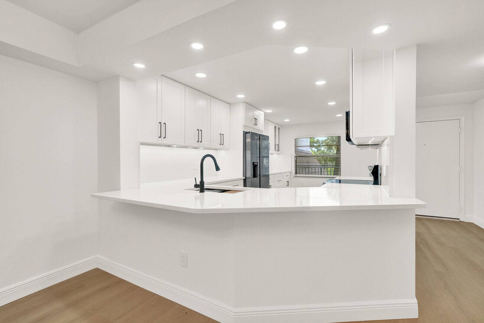9165 SW 14th Street, #1204, Boca Raton, FL 33428 Kitchen