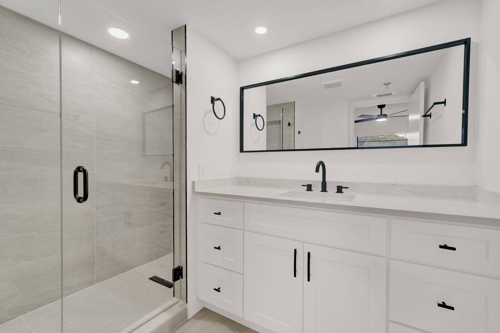 9165 SW 14th Street, #1204, Boca Raton, FL 33428 Second Bathroom