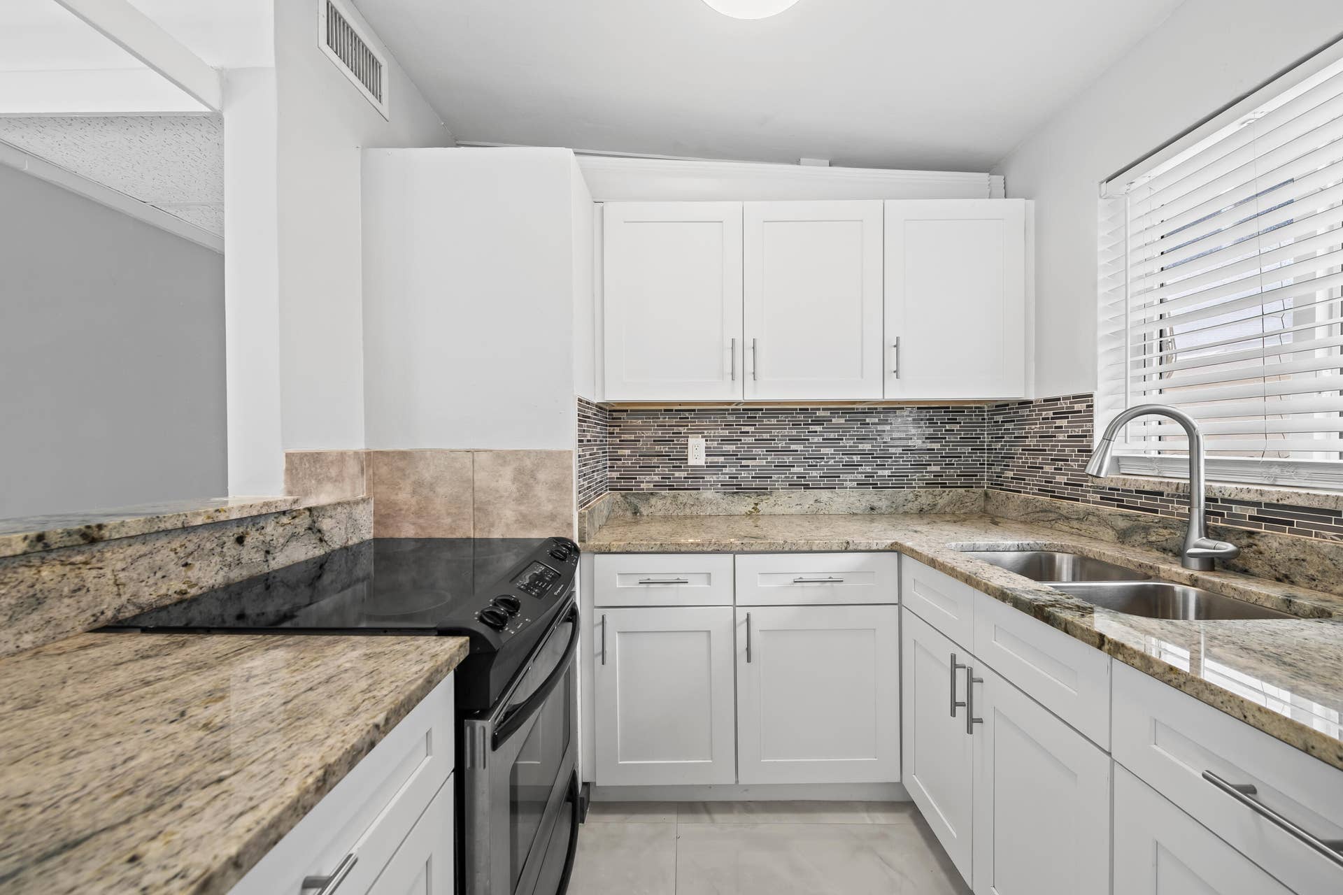4565 POINCIANA Street, #1-2, Lauderdale By The Sea, FL 33308 DSC_9618