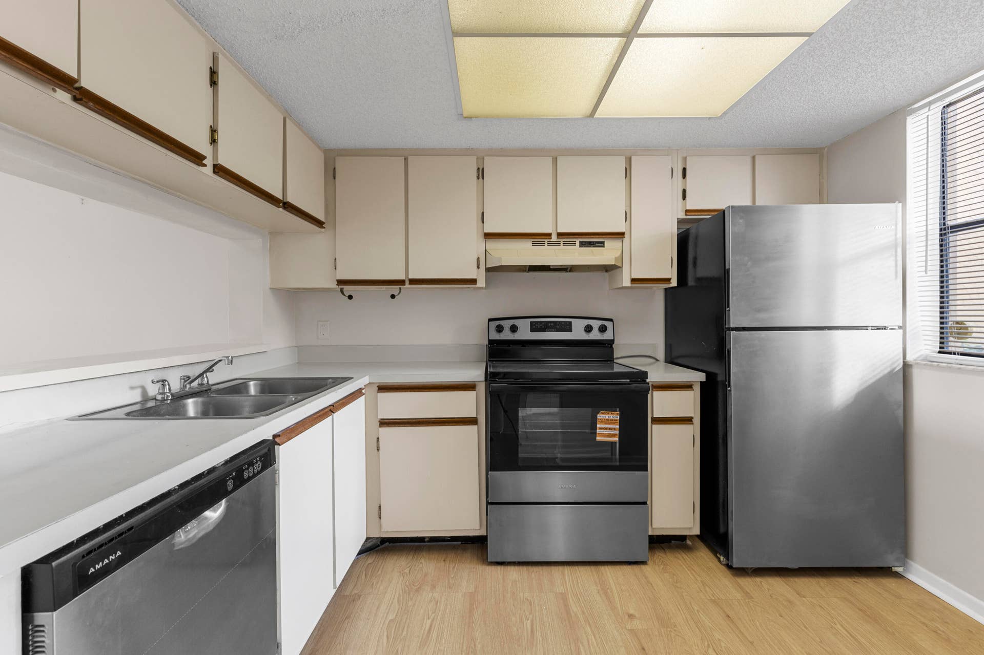 BRAND new never used stainless appliances