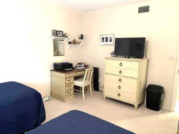 237 HIGH POINT Court W, #A, Delray Beach, FL 33445 Guest bedroom 1