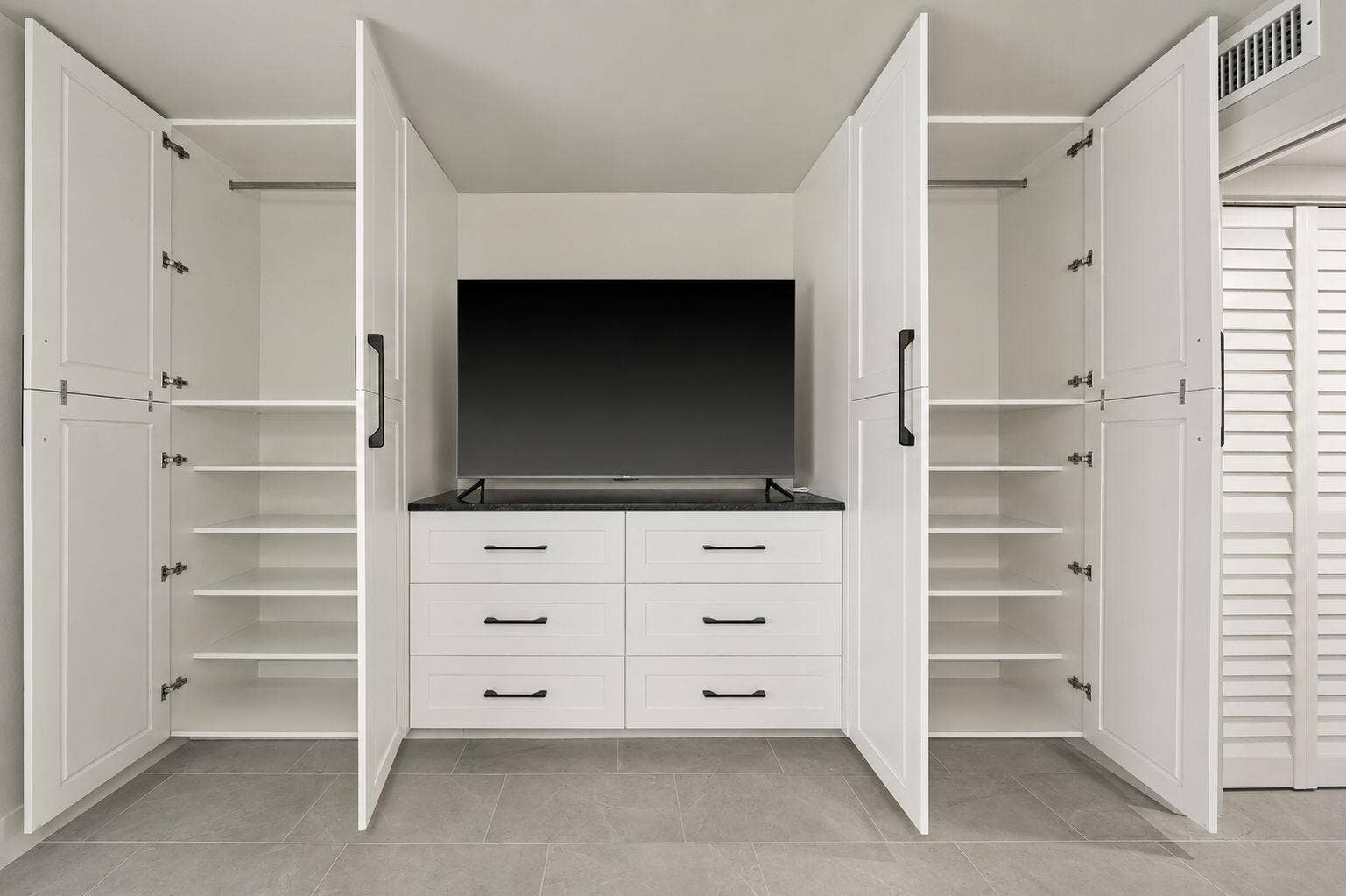 135 ANDOVER F, West Palm Beach, FL 33417 Cabinetry Closet System