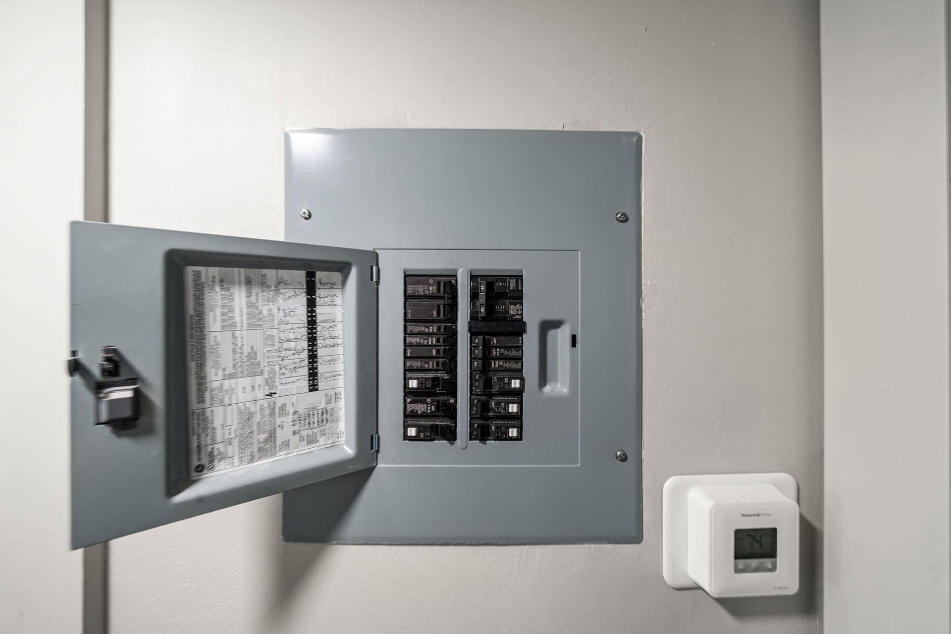 135 ANDOVER F, West Palm Beach, FL 33417 New Electrical