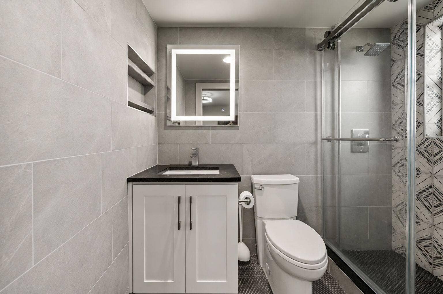 135 ANDOVER F, West Palm Beach, FL 33417 Primary Bath with Walk in Shower